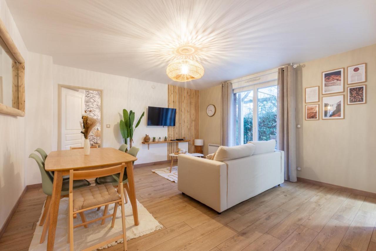 La Boheme Apartment Монтеврен Екстериор снимка