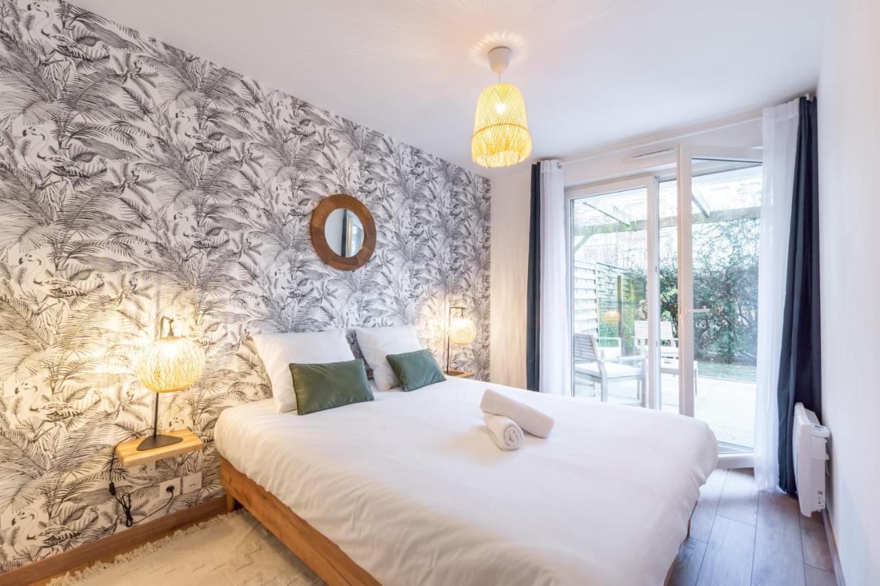La Boheme Apartment Монтеврен Екстериор снимка