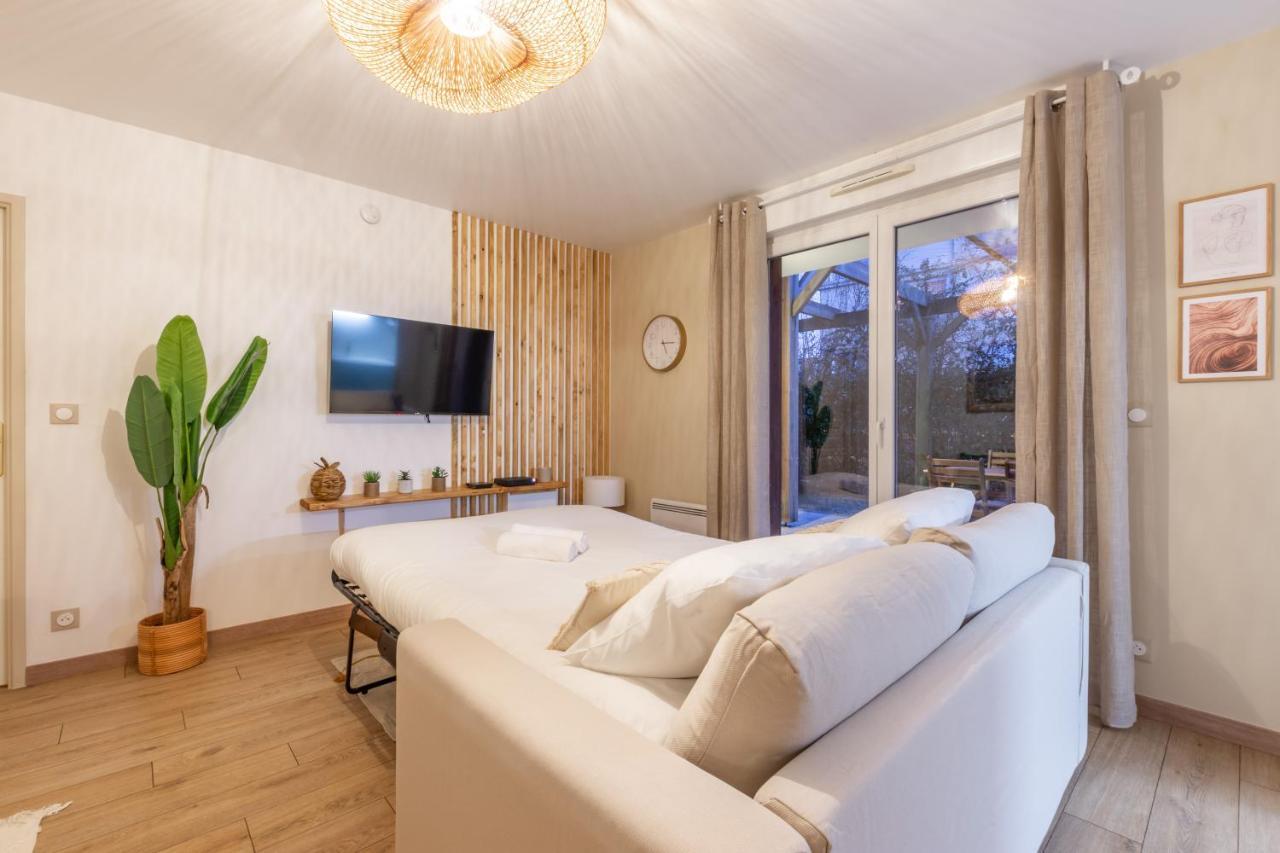 La Boheme Apartment Монтеврен Екстериор снимка